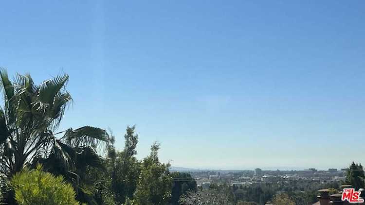 1033 Carol Dr #T10 West Hollywood, CA 90069