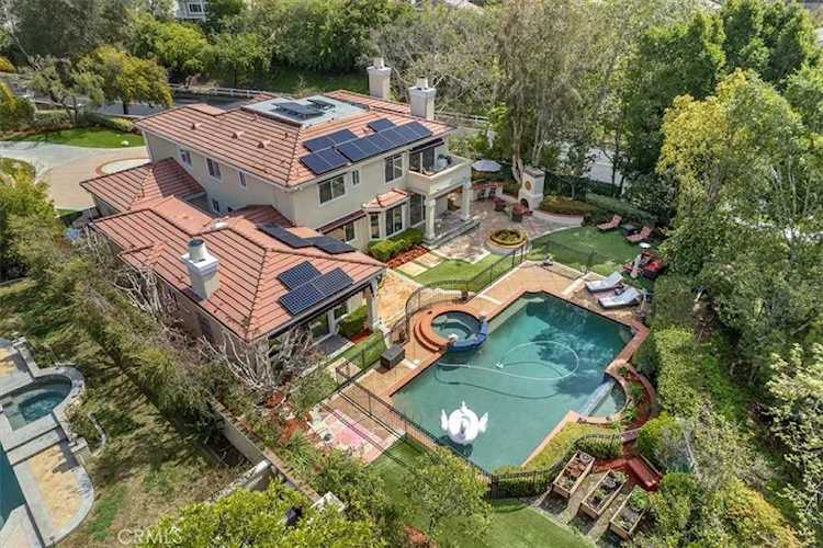 32 Oakbrook Coto De Caza, CA 92679