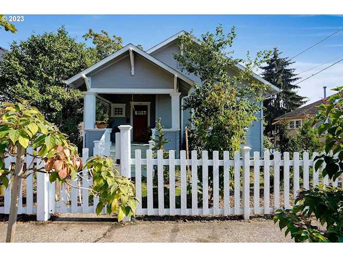244 14th ST Salem, OR 97301