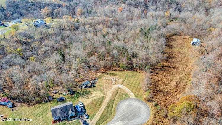 779 Tindale Dr Taylorsville, KY 40071
