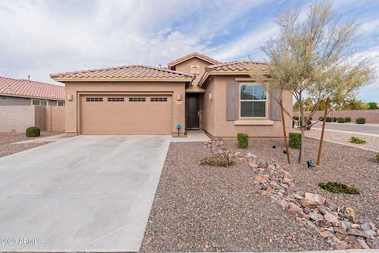 3970 E Balsam Drive Chandler, AZ 85286