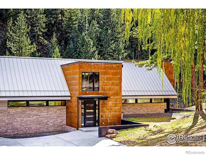 55 Pinto Dr Boulder, CO 80302