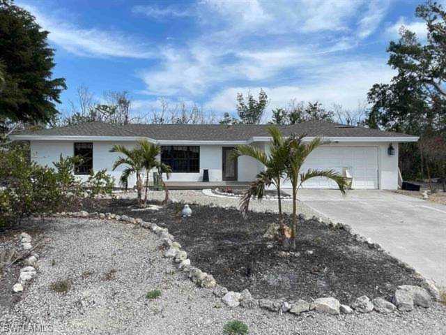 1105 Skiff Place Sanibel, FL 33957