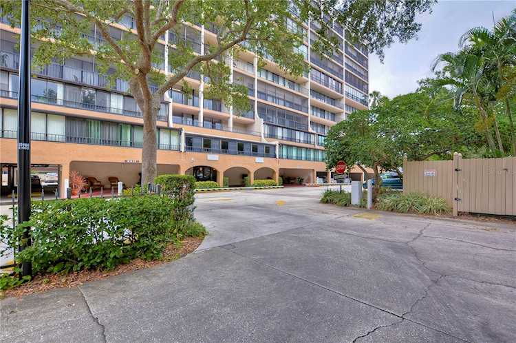 3211 W Swann Ave #1111 Tampa, FL 33609