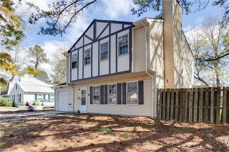 344 Woodland Rd Hampton, VA 23669
