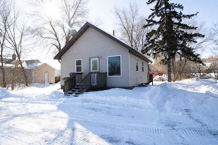 810 E Burdick Expy Minot, ND 58701
