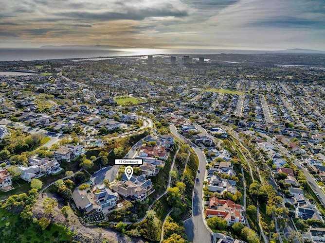 17 Cherbourg Lot 6 Newport Beach, CA 92660