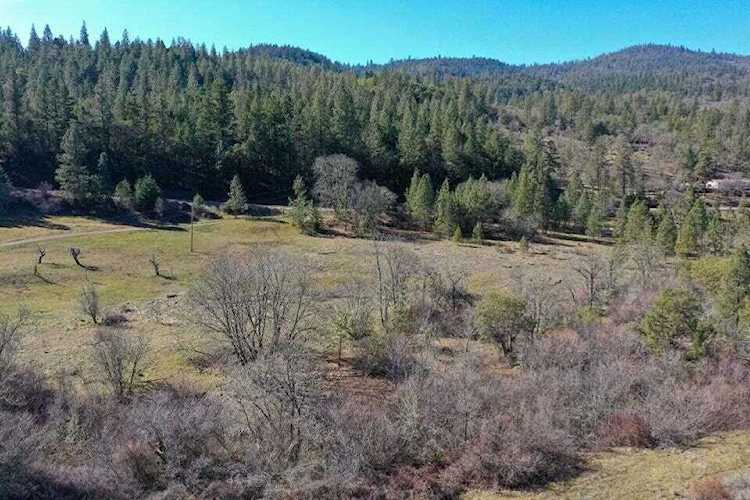 0 E Antelope Rd Eagle Point, OR 97524