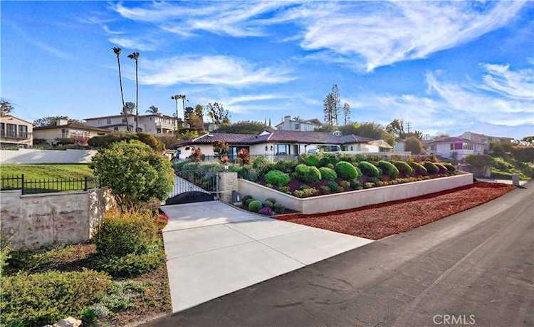 2300 Via Acalones Palos Verdes Estates, CA 90274