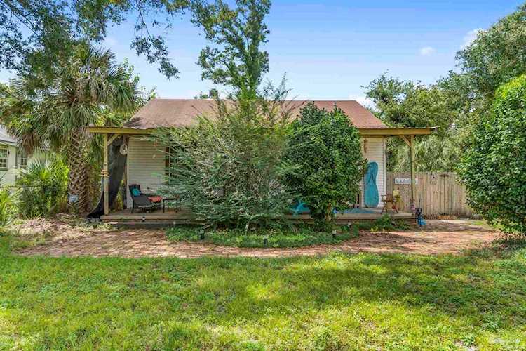 1309 Poppy Ave Pensacola, FL 32507