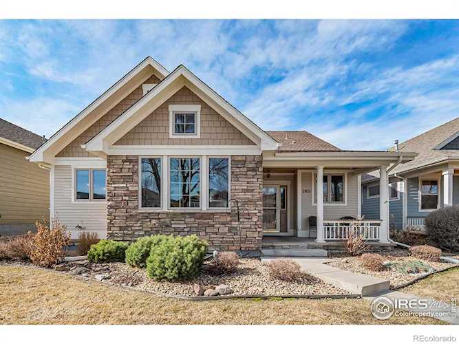 1463 Moonlight Dr Longmont, CO 80504