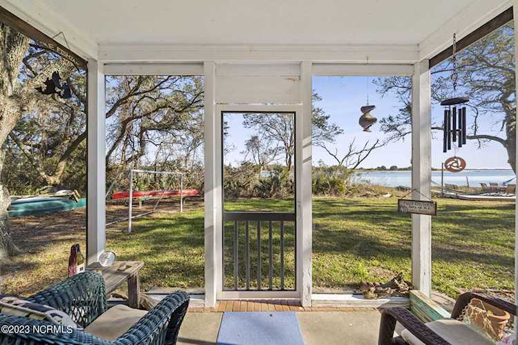 1306 Hill Valley Walk Wilmington, NC 28412