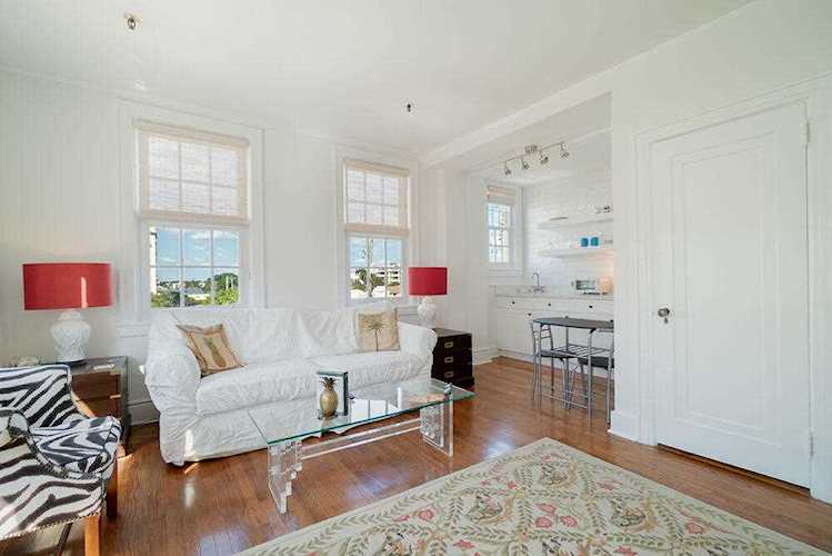 235 Sunrise Avenue #3201 Palm Beach, FL 33480