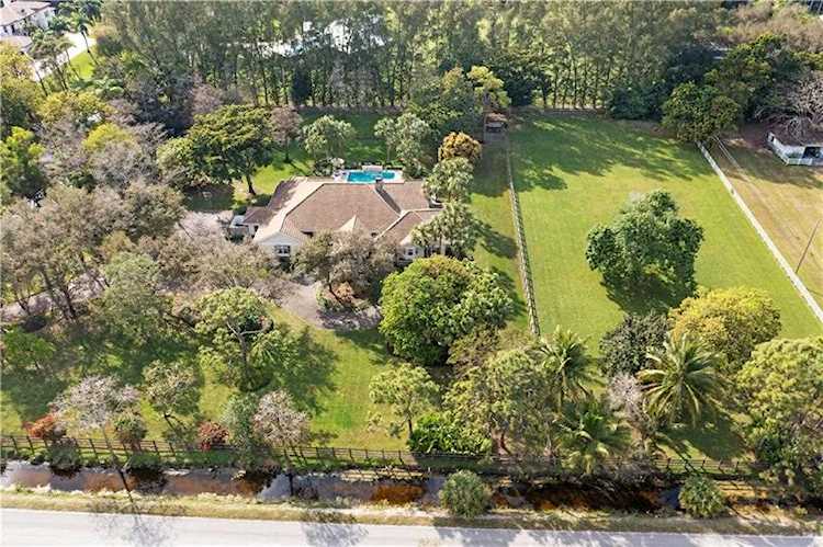 6899 NW 87th Ave Parkland, FL 33067