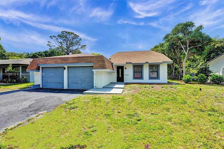 3530 Avenue Montresor Delray Beach, FL 33445