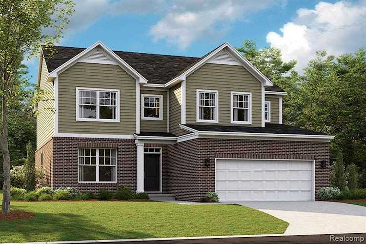 8482 Pioneer Washington, MI 48094