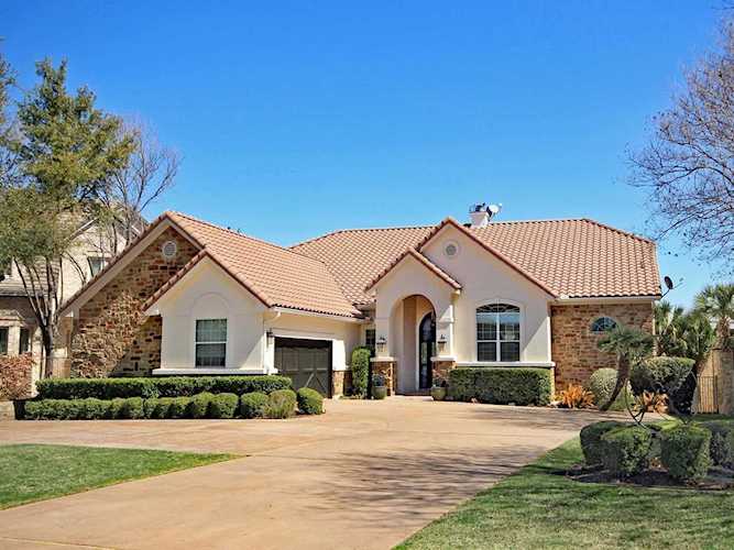 74 Applehead Island Drive Horseshoe Bay, TX 78657