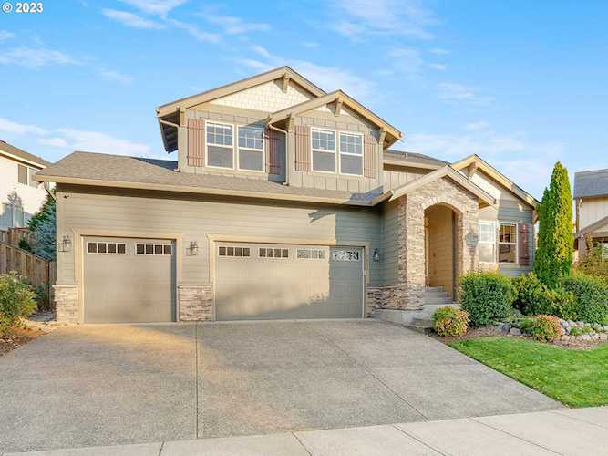 5420 NW 15th CIR Camas, WA 98607 | MLS® 23661184 Photo 1