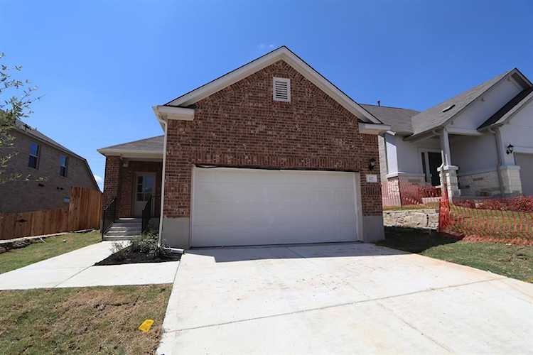 127 Papaya DR Buda, TX 78610