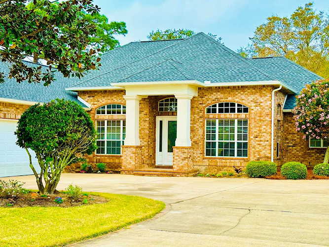 4239 Cougar Circle Niceville, FL 32578