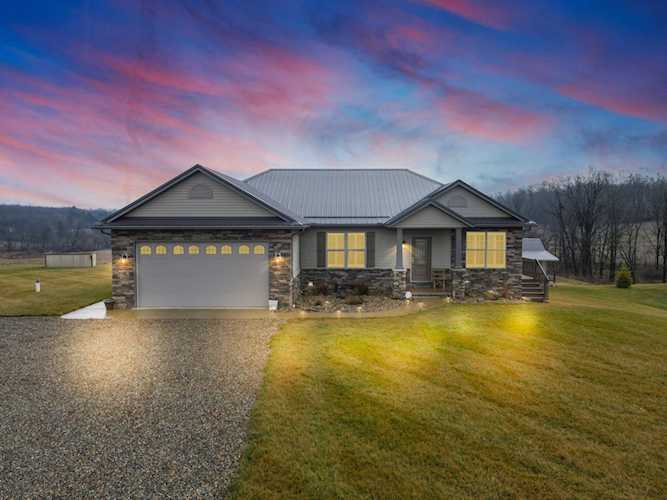 5006 Plantation Drive Mount Vernon, OH 43050