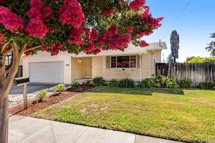 2561 Butte Street Napa, CA 94558