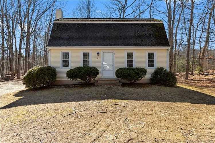 12 Falls River Circle Essex, CT 06442