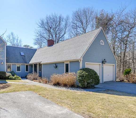 100 Pond St #40 Cohasset, MA 02025