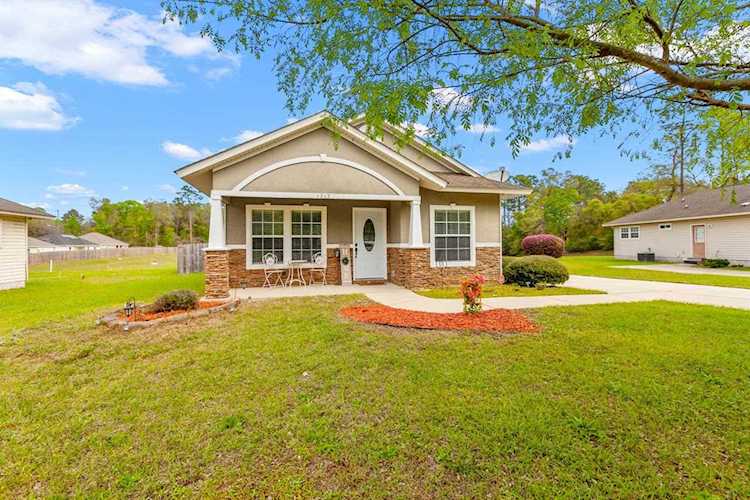 1212 Athens Ct Tallahassee, FL 32305 in Villas At Pine Forest Photo 1