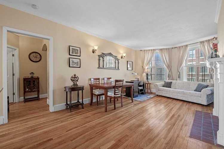 137 Beaconsfield Road #4 Brookline, MA 02445
