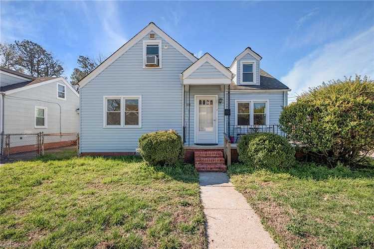 2901 Victoria Ave Norfolk, VA 23504 | MLS 10478013 Photo 1