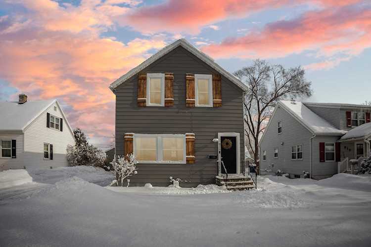 812 Waverly Place Green Bay, City of Green Bay, WI 54304