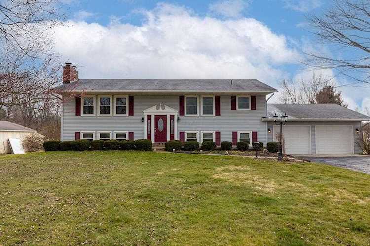 8624 Stewart Road Newark, OH 43055