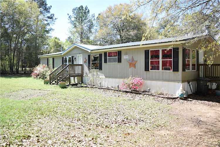 24 Pine Valley Circle Fort Mitchell, AL 36856