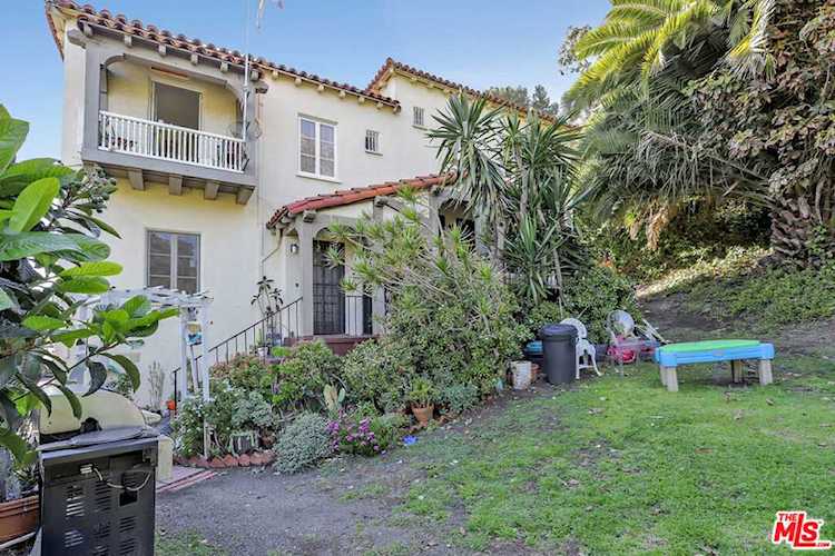 157 W Channel Rd Santa Monica, CA 90402