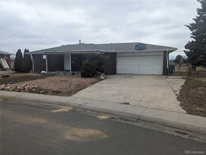 8325 Oakwood St Westminster, CO 80031