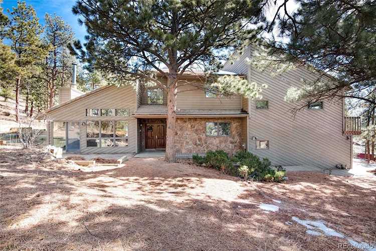 2386 Daisy Ln Golden, CO 80401