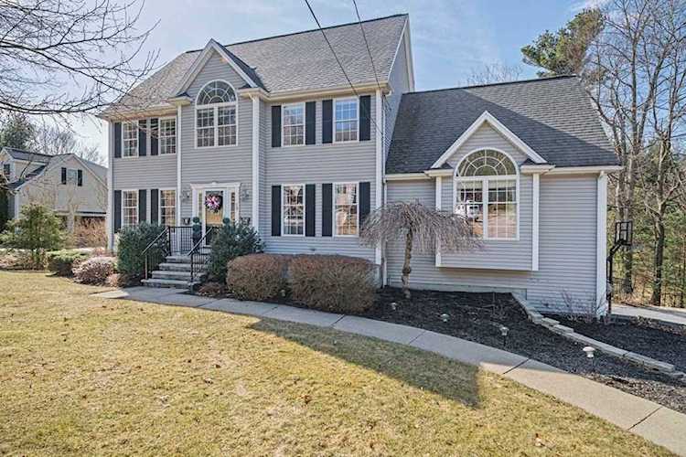 70 Highridge Rd, Bellingham, MA 02019 - $850,000 - MLS#73087848 Photo 1