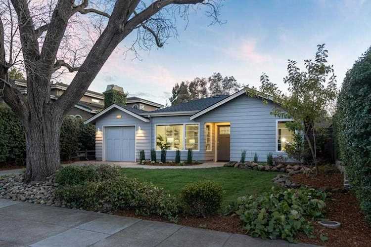 3280 South Ct Palo Alto, CA 94306