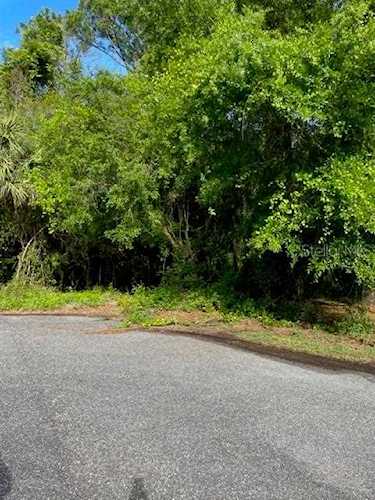 SE 64th PLACE Hawthorne, FL 32640