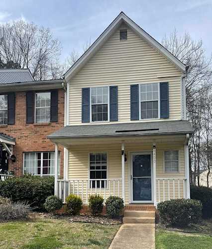 6400 Windsor Gate Ln Charlotte, NC 28215 | MLS 4010872 Photo 1