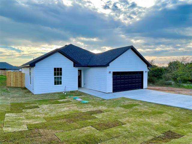 2409 Beverly Drive Granbury, TX 76048