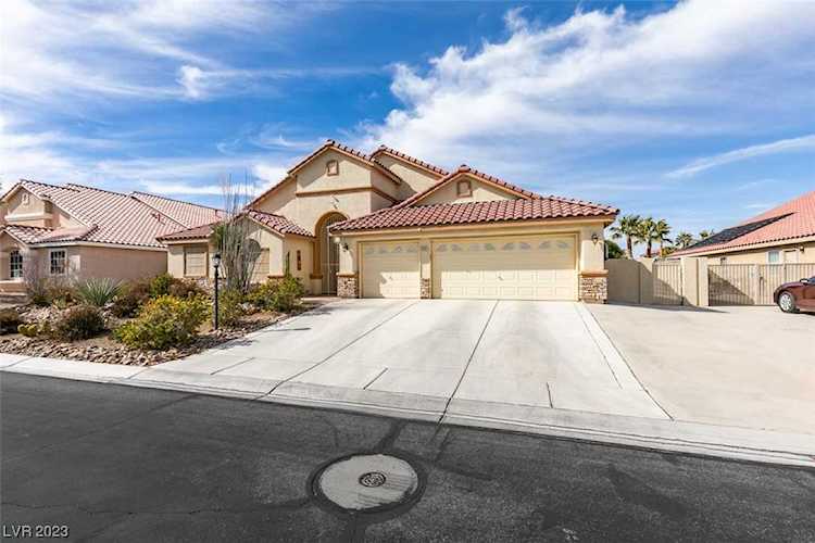 9935 La Cienega St Las Vegas, NV 89183