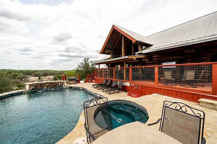 212 Log Country CV Burnet, TX 78611