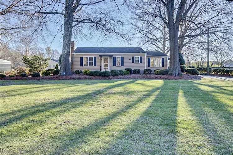 2164 Manning Rd Suffolk, VA 23434
