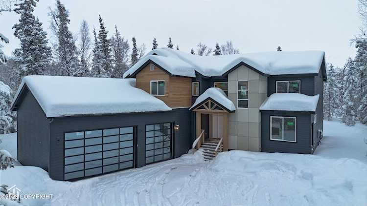 L1 Huffman Rd Anchorage, AK 99516