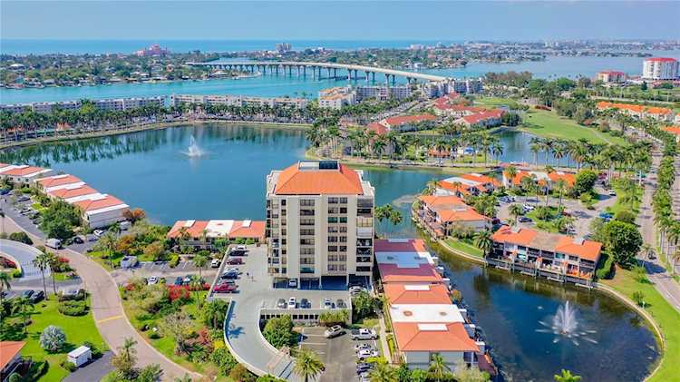 6294 Bahia Del Mar CIRCLE #302 St. Petersburg, FL 33715
