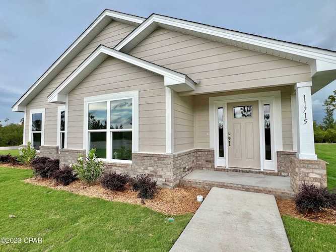 11715 Poston Rd Panama City, FL 32404
