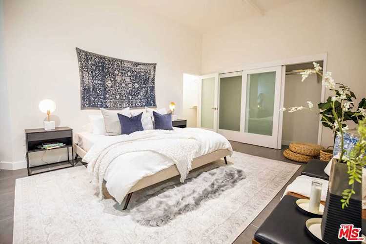 939 S Broadway #406 Los Angeles, CA 90015
