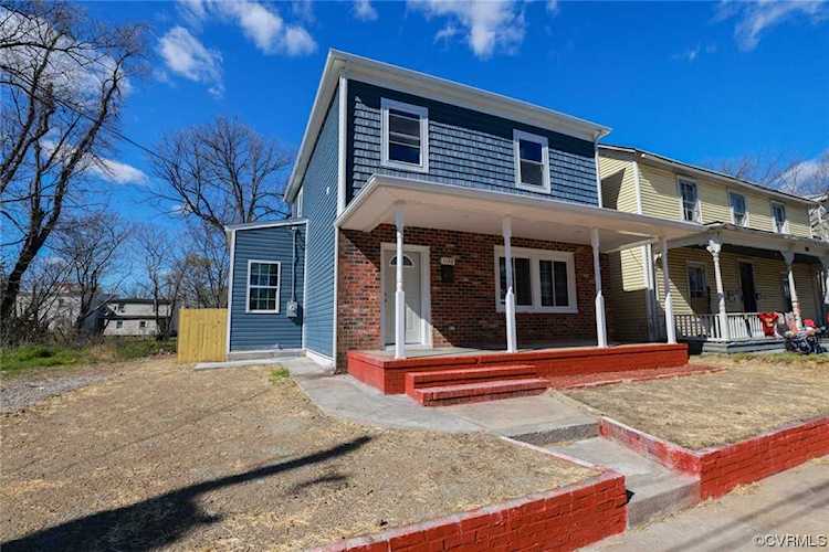 1135 Wilcox St Petersburg, VA 23803